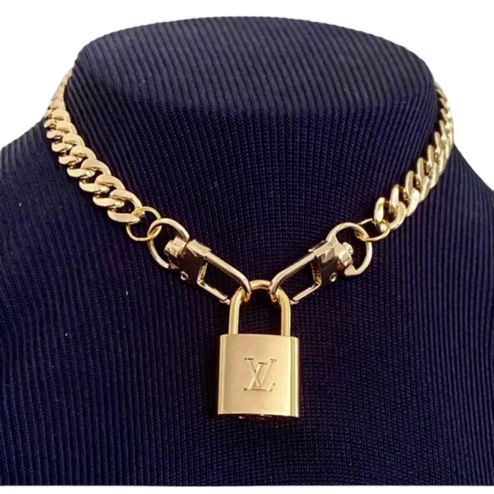 Authentic Louis Vuitton #317 Lock & Key Set on a 18K Gold Plated Chunky Necklace_2